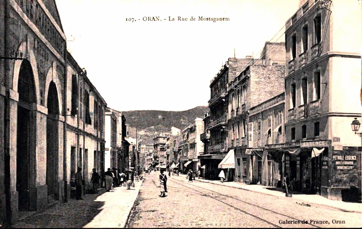 Oran - Rue de Mostaganem.jpg
